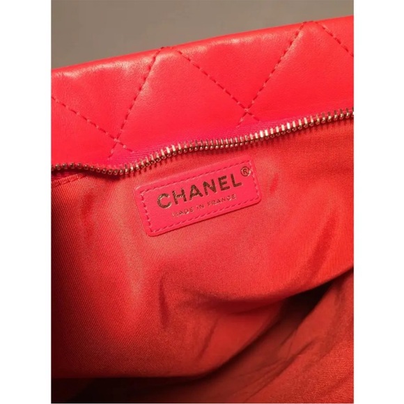 Chanel Red Quilted Leather CC Fold Over Clutch - Picture 7 of 10